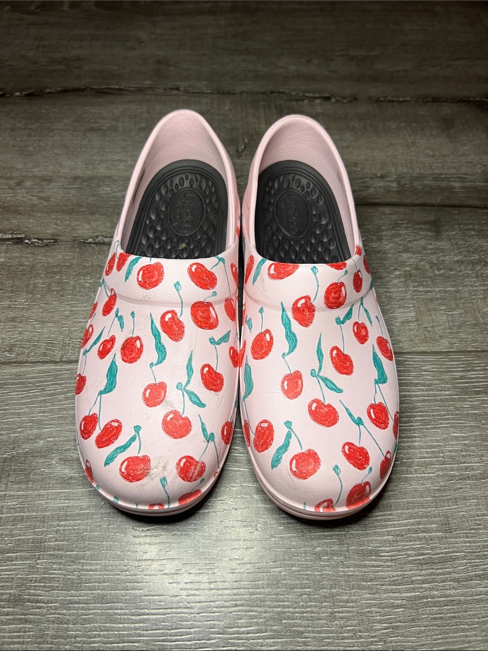 Women's Crocs Neria Pro II Literide Work Clog (Pink Milk Cherry Print)